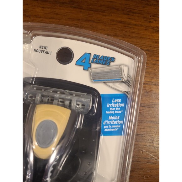 NOS Schick Quattro Titanium 4 Blade Razor 2 Cartridges Edging Blade 2006 Sealed - Picture 2 of 11